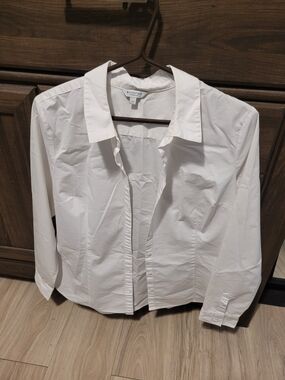 Essentials White Button-Front Collared Blouse